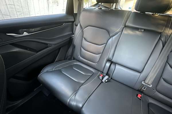 2022 LDV D90 Executive SV9A