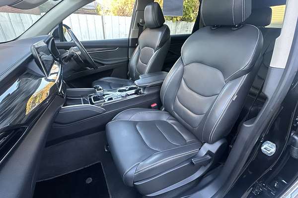 2022 LDV D90 Executive SV9A