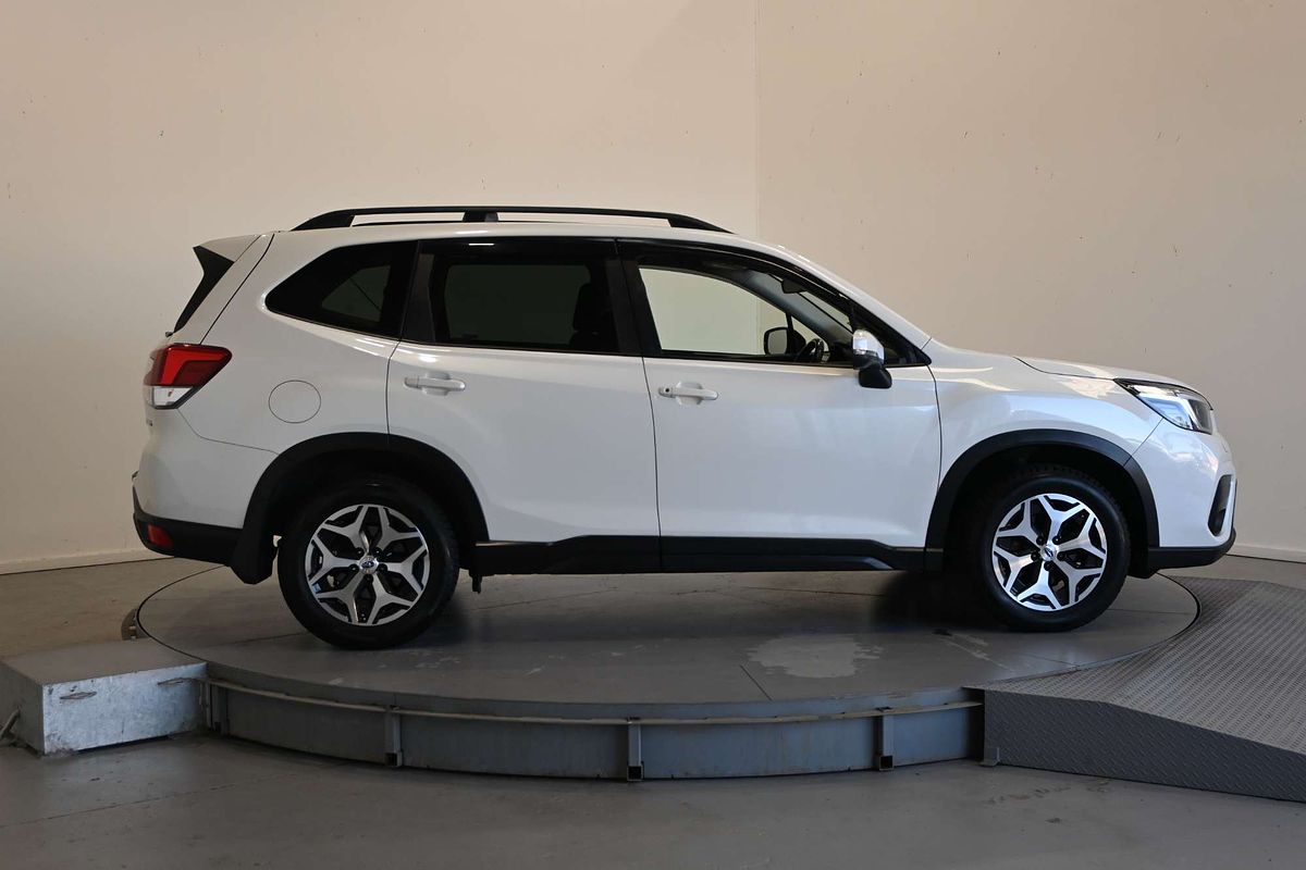 2019 Subaru Forester 2.5i S5
