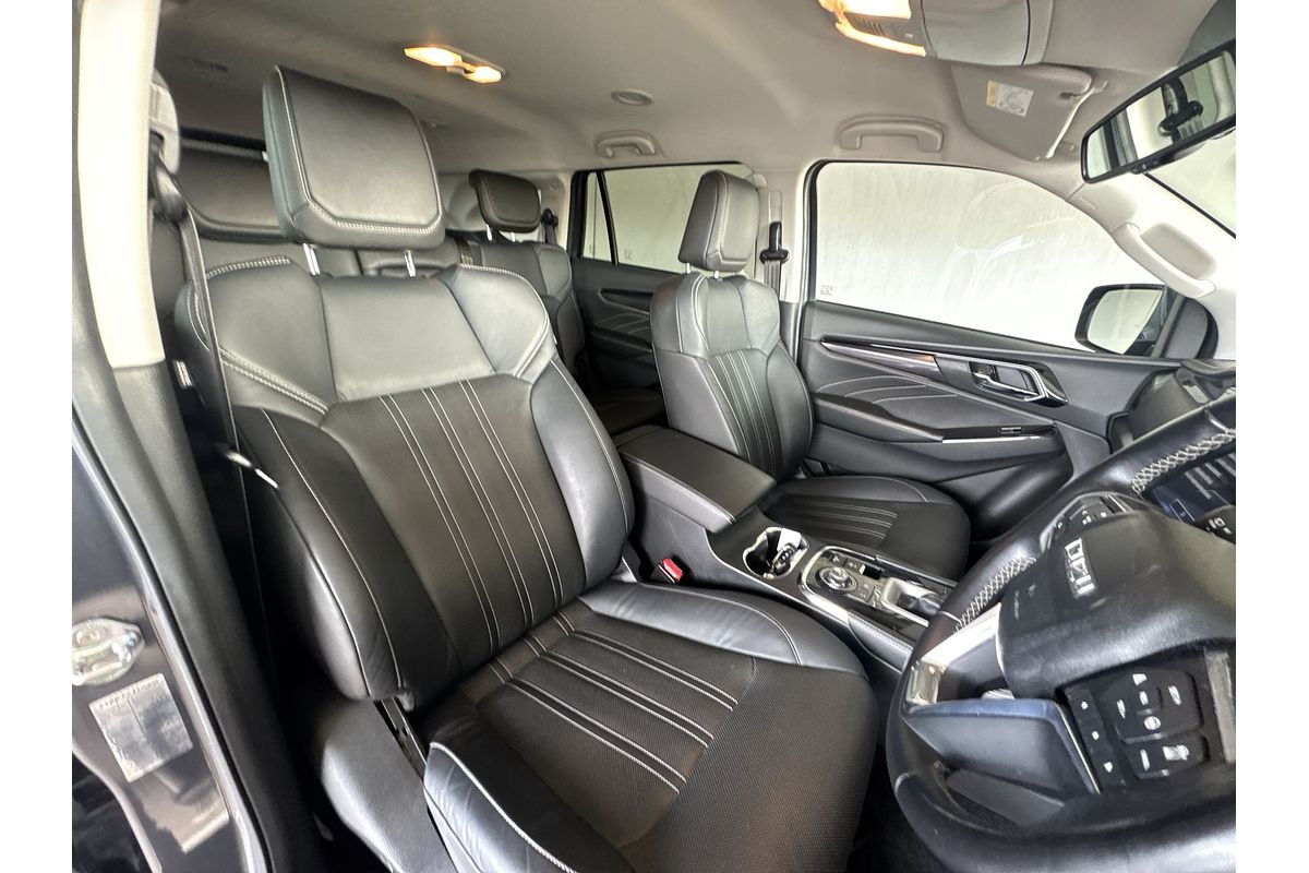 2023 Isuzu MU-X LS-T