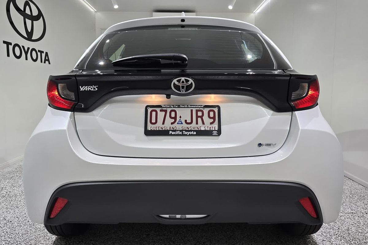 2024 Toyota Yaris Ascent Sport Hybrid MXPH10R