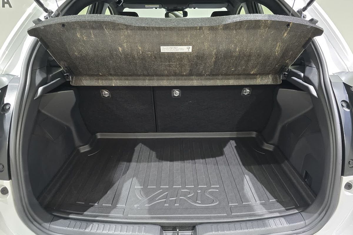 2024 Toyota Yaris Ascent Sport Hybrid MXPH10R