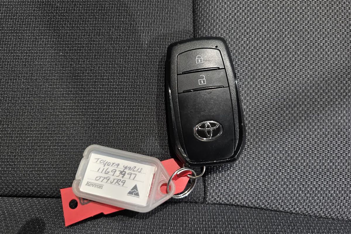 2024 Toyota Yaris Ascent Sport Hybrid MXPH10R