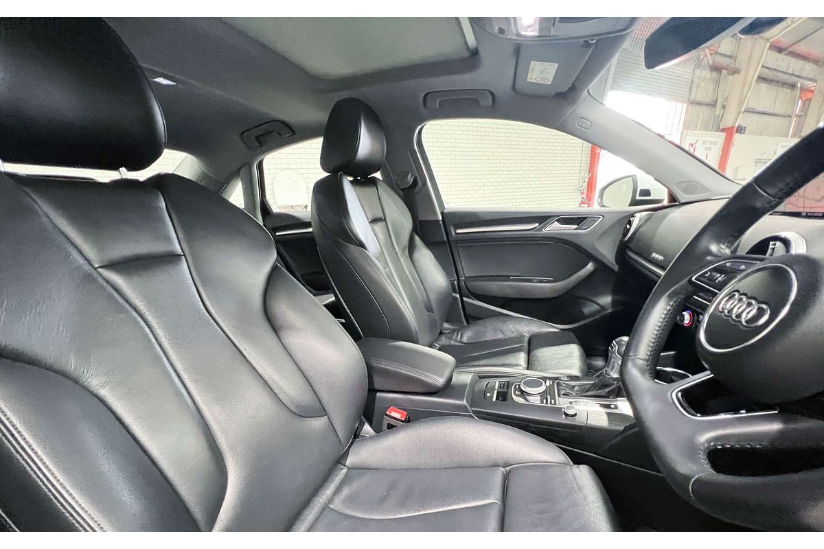 2019 Audi A3 40 TFSI S line plus 8V