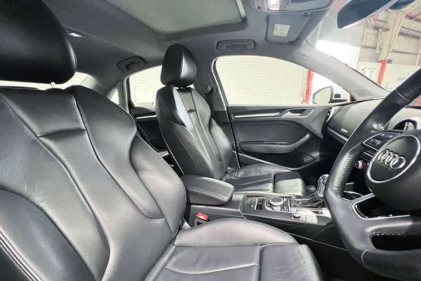 2019 Audi A3 40 TFSI S line plus 8V