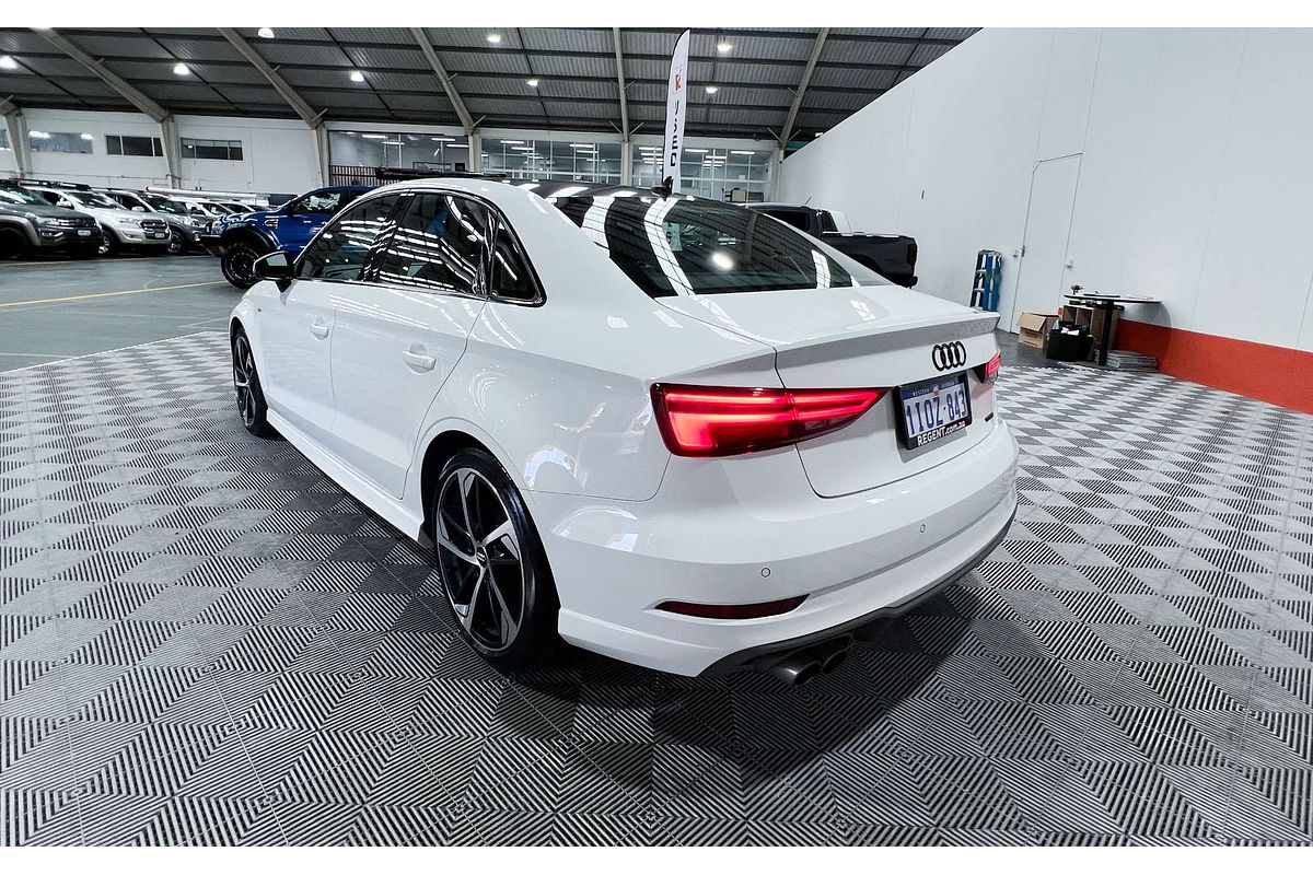 2019 Audi A3 40 TFSI S line plus 8V