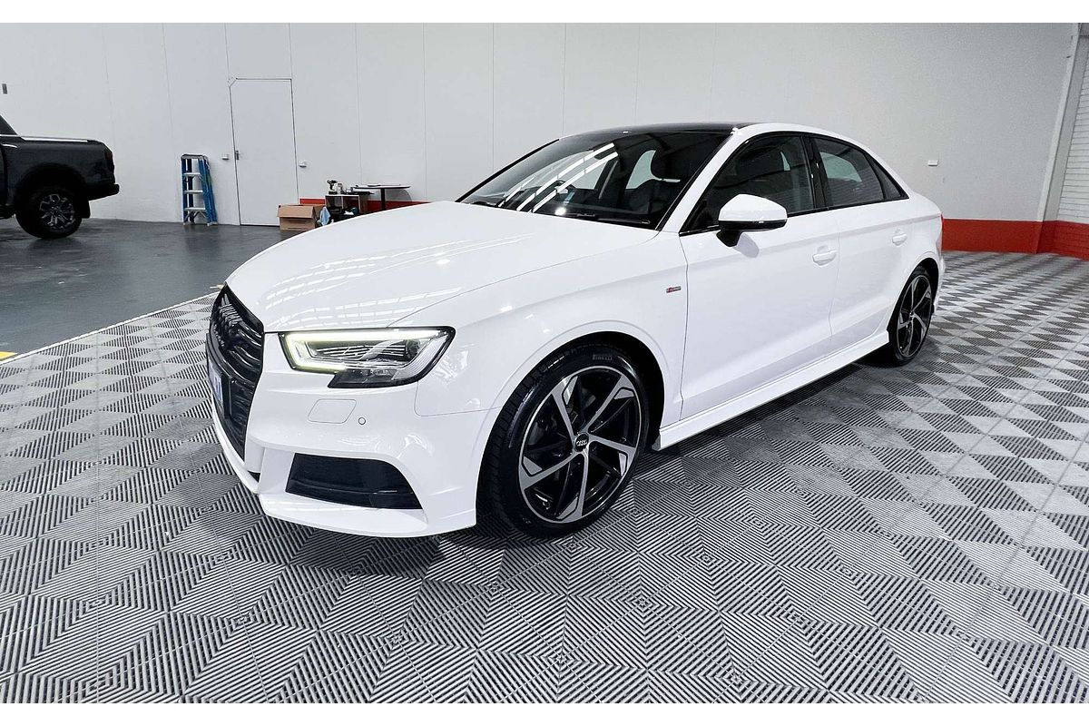 2019 Audi A3 40 TFSI S line plus 8V