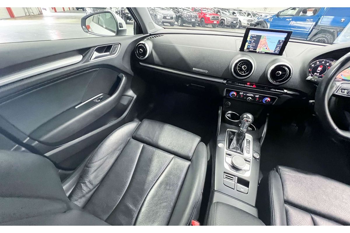 2019 Audi A3 40 TFSI S line plus 8V