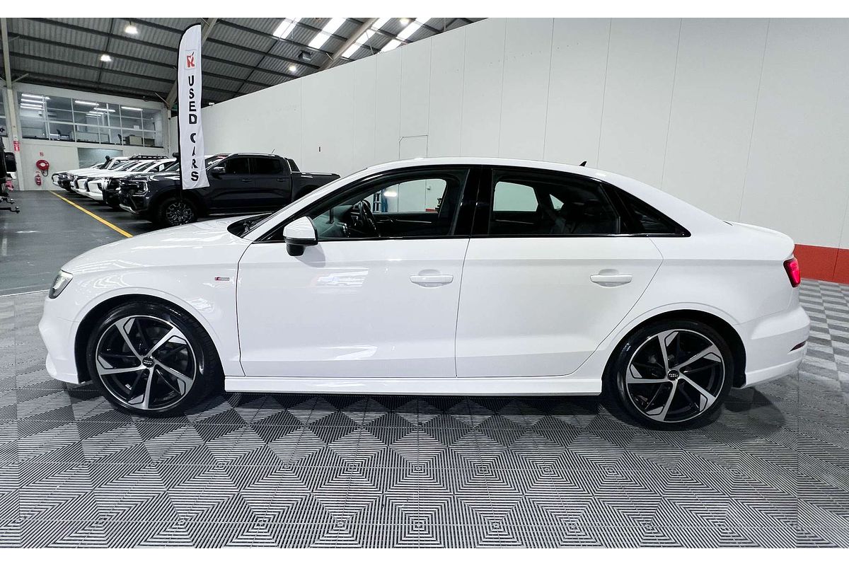 2019 Audi A3 40 TFSI S line plus 8V
