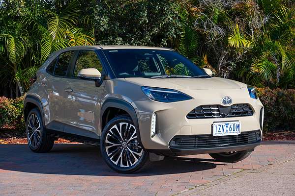 2024 Toyota Yaris Cross Urban MXPJ15R