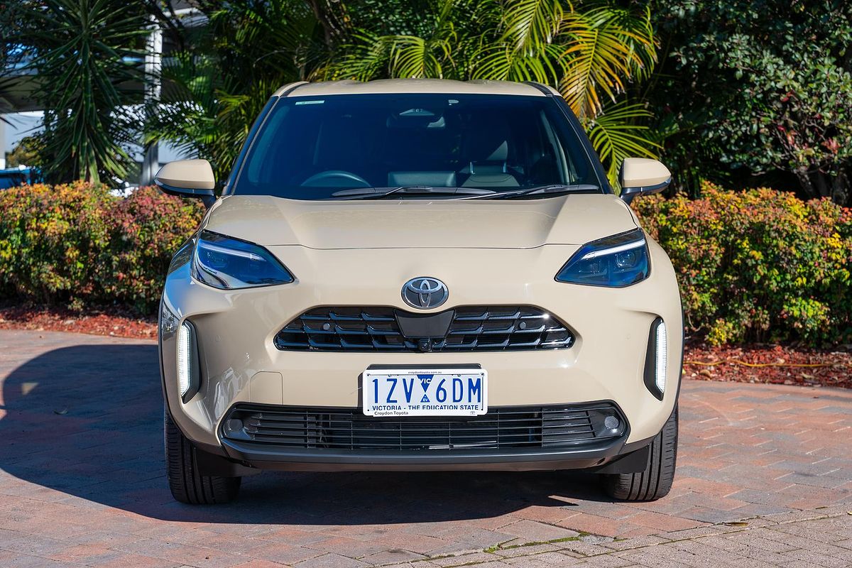 2024 Toyota Yaris Cross Urban MXPJ15R