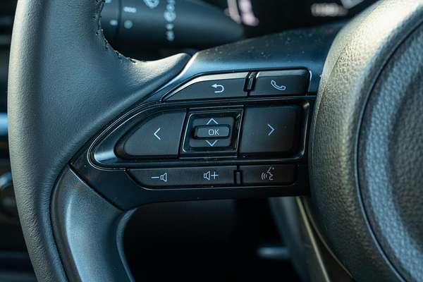 2024 Toyota Yaris Cross Urban MXPJ15R