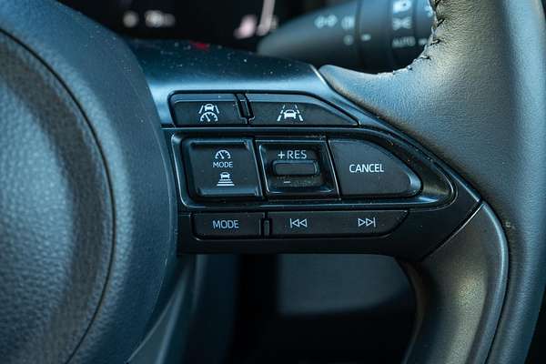 2024 Toyota Yaris Cross Urban MXPJ15R