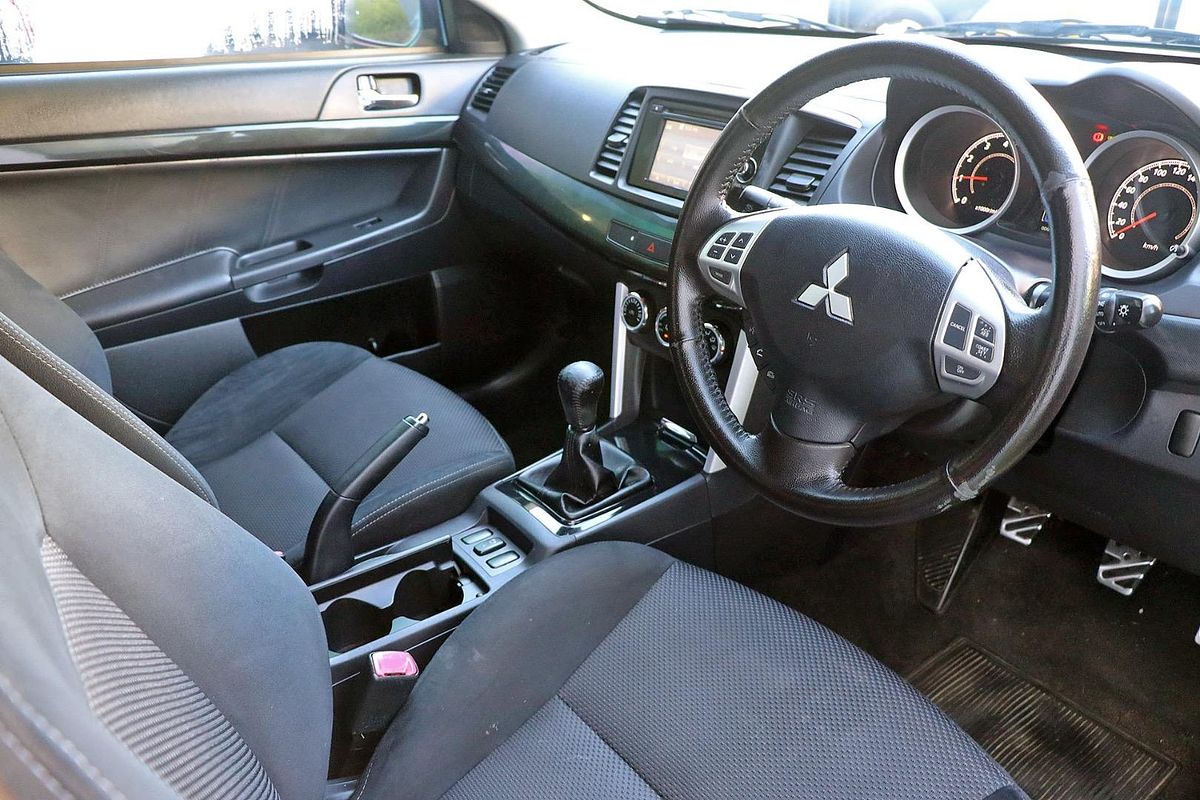 2016 Mitsubishi Lancer GSR CF