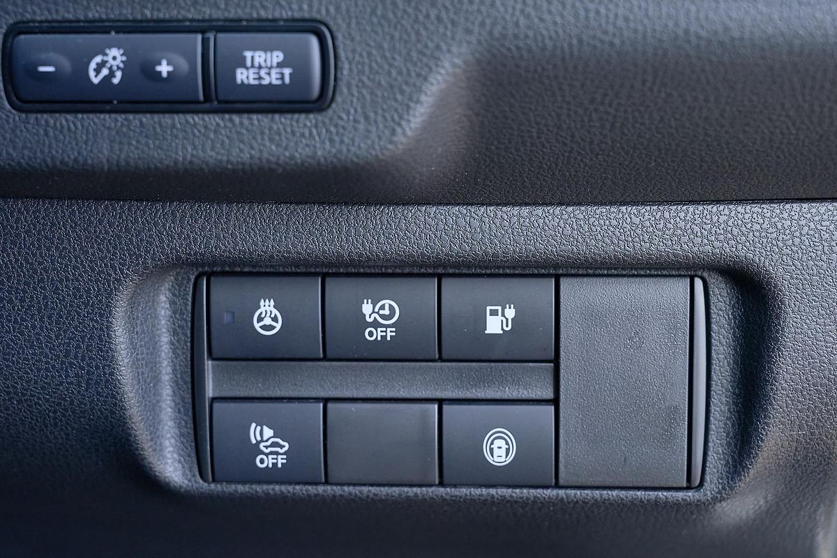 2022 Nissan LEAF ZE1