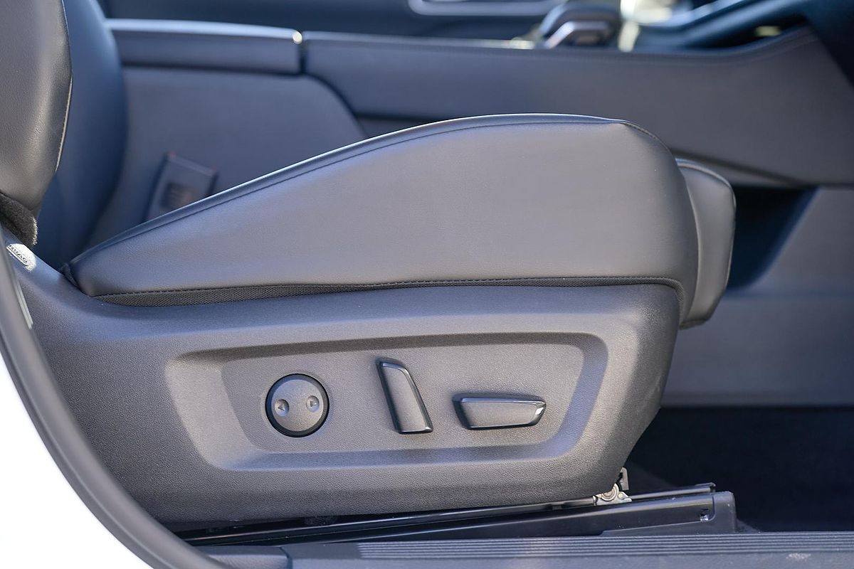 2024 Nissan X-TRAIL ST-L T33