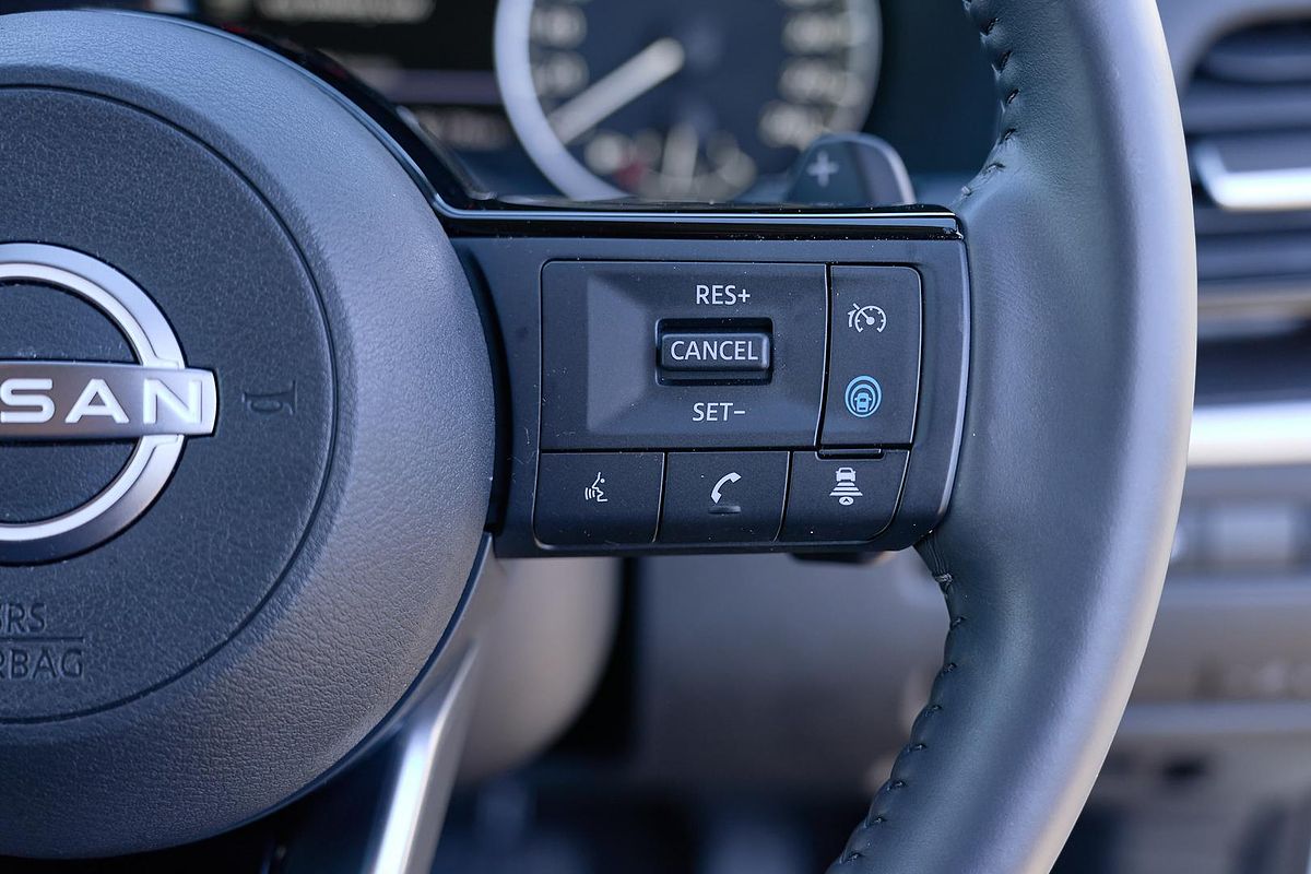 2024 Nissan X-TRAIL ST-L T33