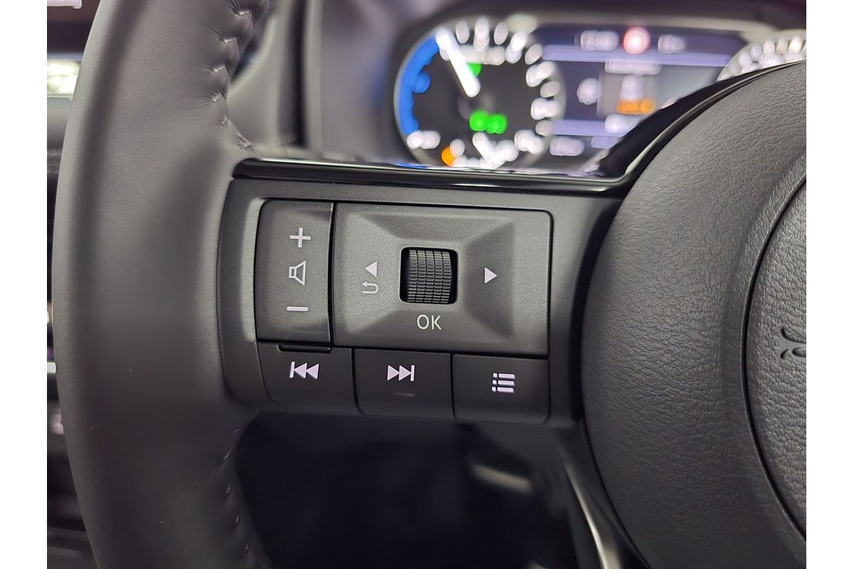 2025 Nissan X-TRAIL ST-L e-POWER T33