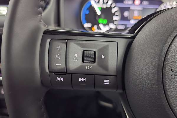 2025 Nissan X-TRAIL ST-L e-POWER T33