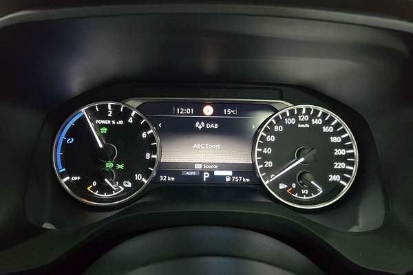 2025 Nissan X-TRAIL ST-L e-POWER T33