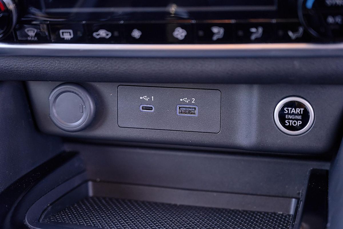 2024 Nissan X-TRAIL ST-L T33