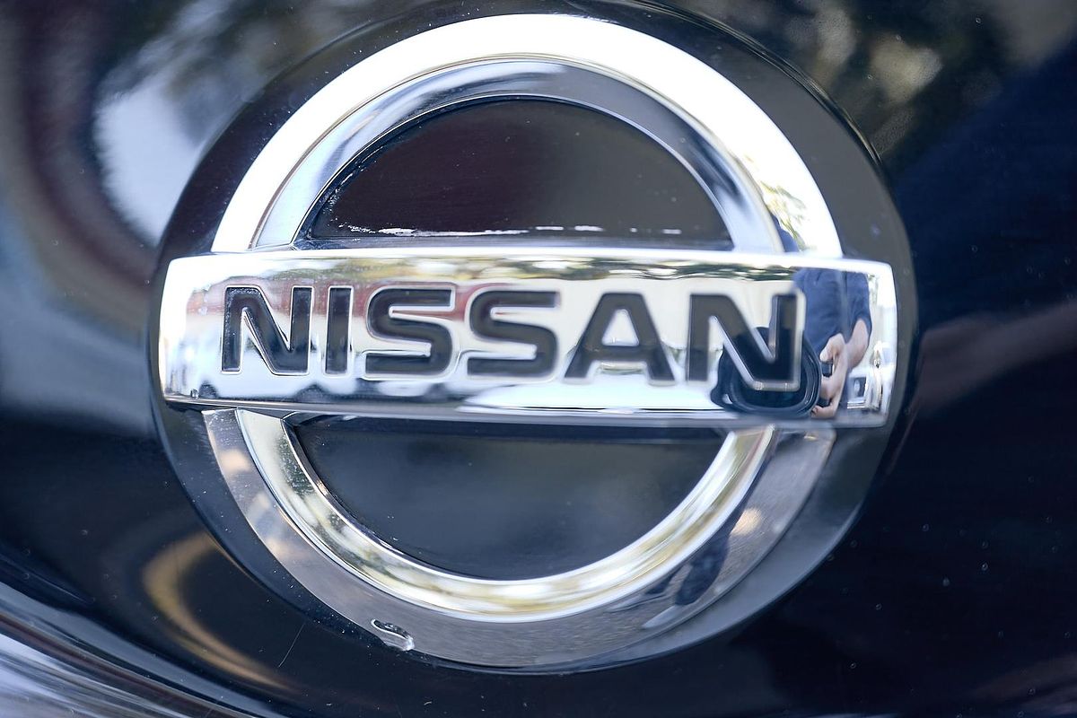 2022 Nissan LEAF ZE1