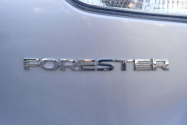 2023 Subaru Forester 2.5i S5
