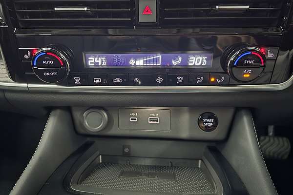 2025 Nissan X-TRAIL ST-L e-POWER T33