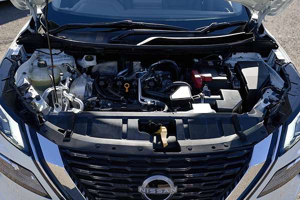 2024 Nissan X-TRAIL ST-L T33