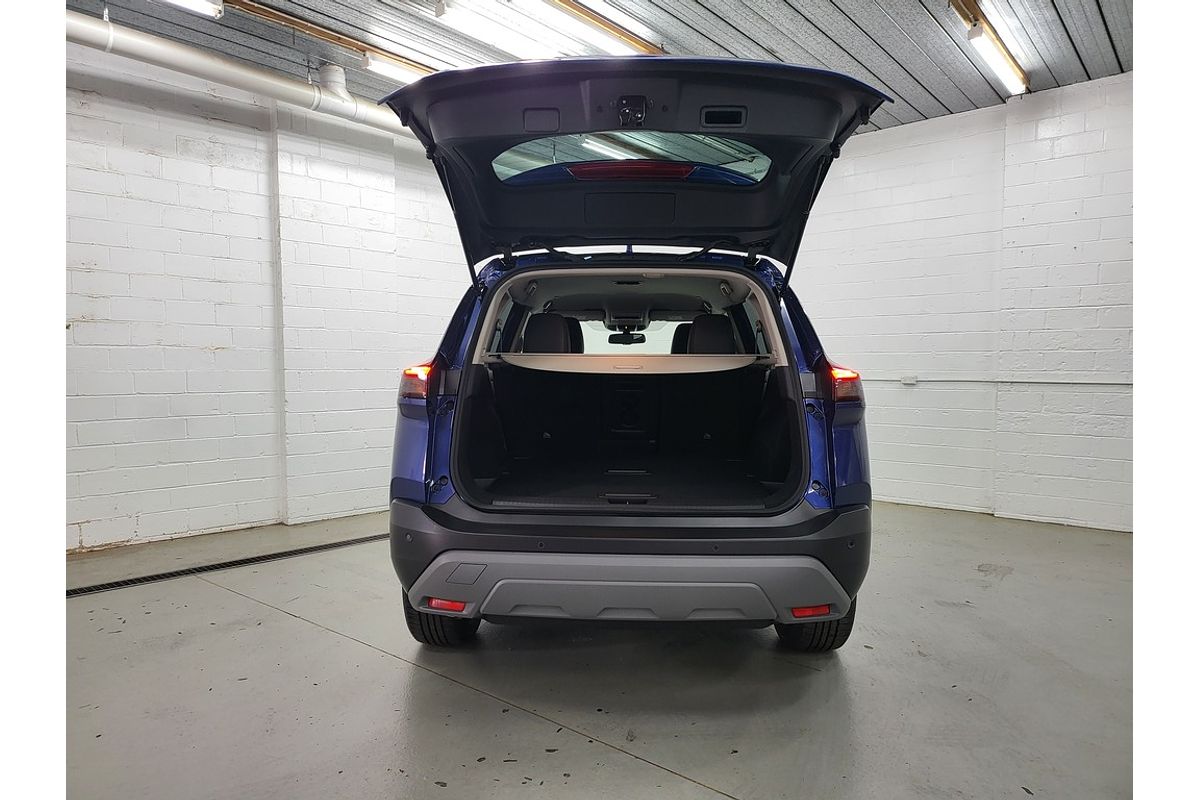 2025 Nissan X-TRAIL ST-L e-POWER T33