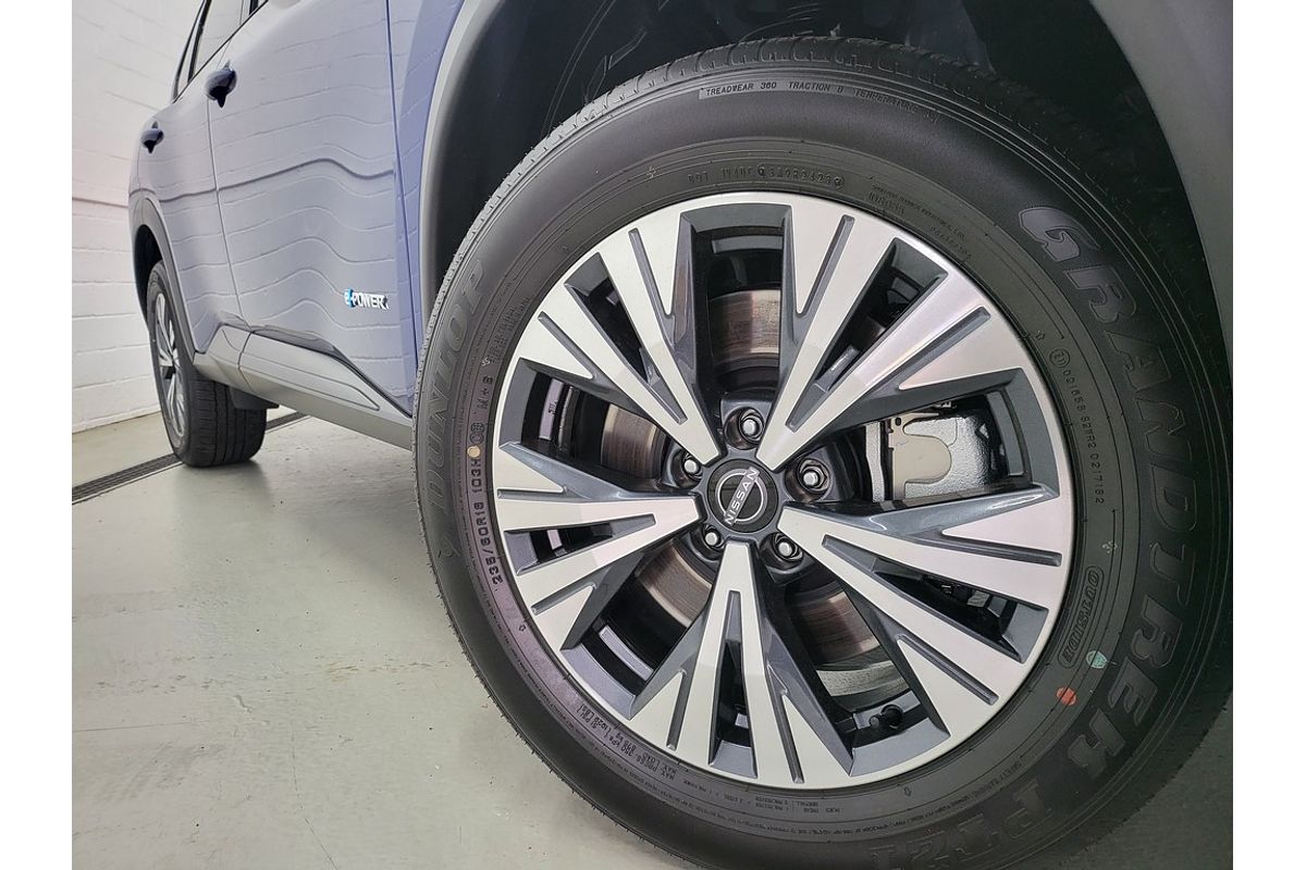 2025 Nissan X-TRAIL ST-L e-POWER T33