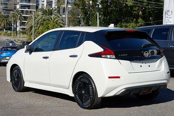 2023 Nissan LEAF ZE1