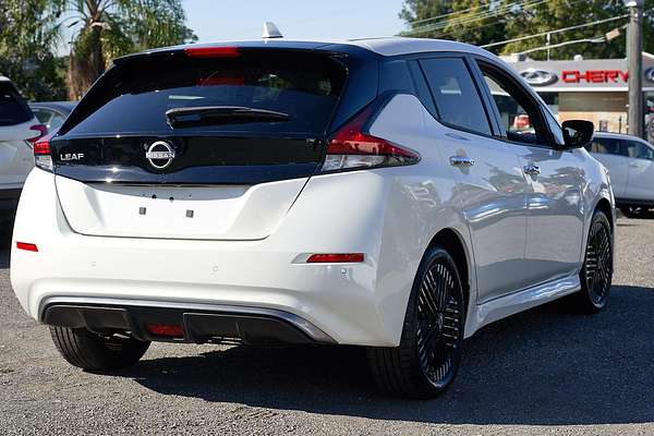 2023 Nissan LEAF ZE1