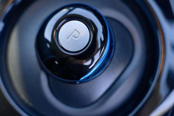 2023 Nissan LEAF ZE1