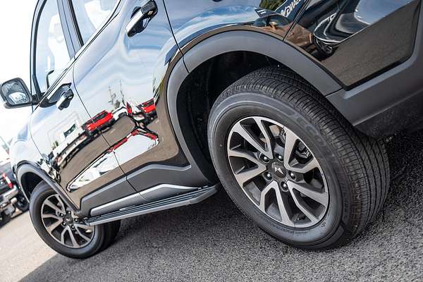 2024 Mahindra Scorpio Z8L