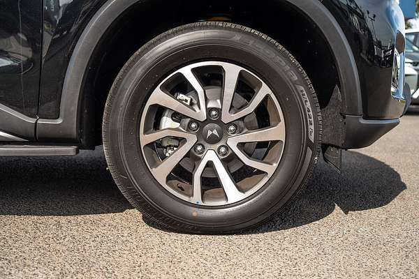 2024 Mahindra Scorpio Z8L