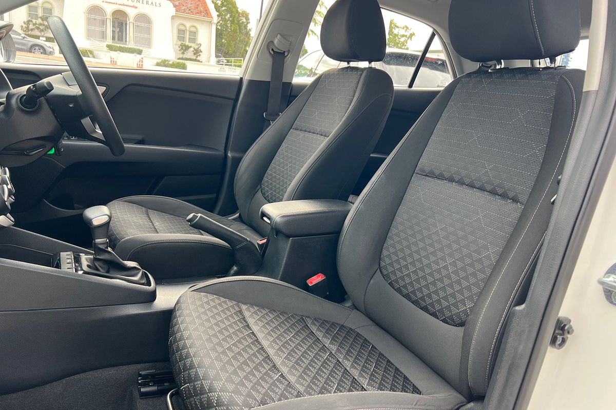 2021 Kia Rio S YB