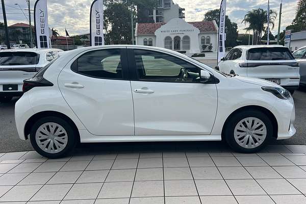 2021 Toyota Yaris Ascent Sport MXPA10R