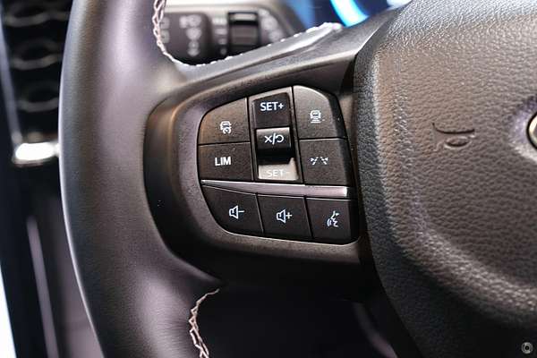 2025 Ford Everest Platinum 3.0L