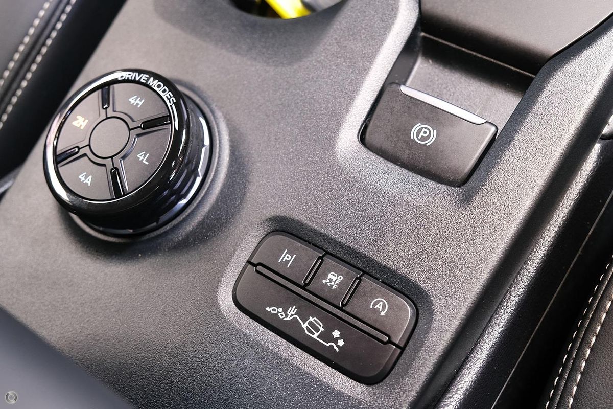 2025 Ford Everest Platinum 3.0L