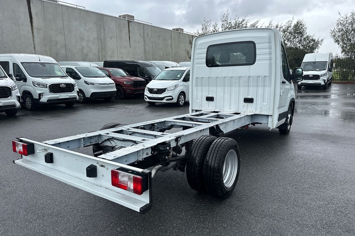 2025 LDV Deliver 9   Rear Wheel Drive LWB