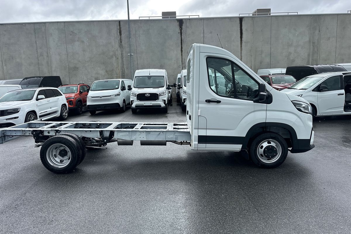 2025 LDV Deliver 9   Rear Wheel Drive LWB