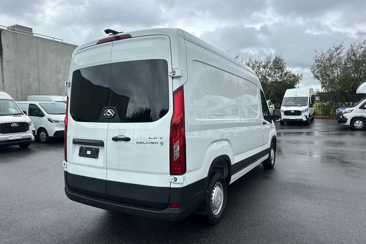 2024 LDV Deliver 9 LWB