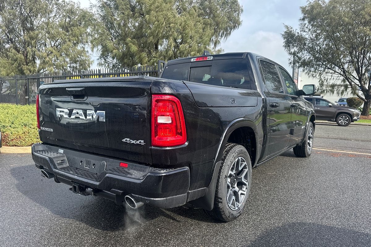 2025 RAM 1500 Laramie Sport Hurricane SO RamBox DT 4X4 SWB