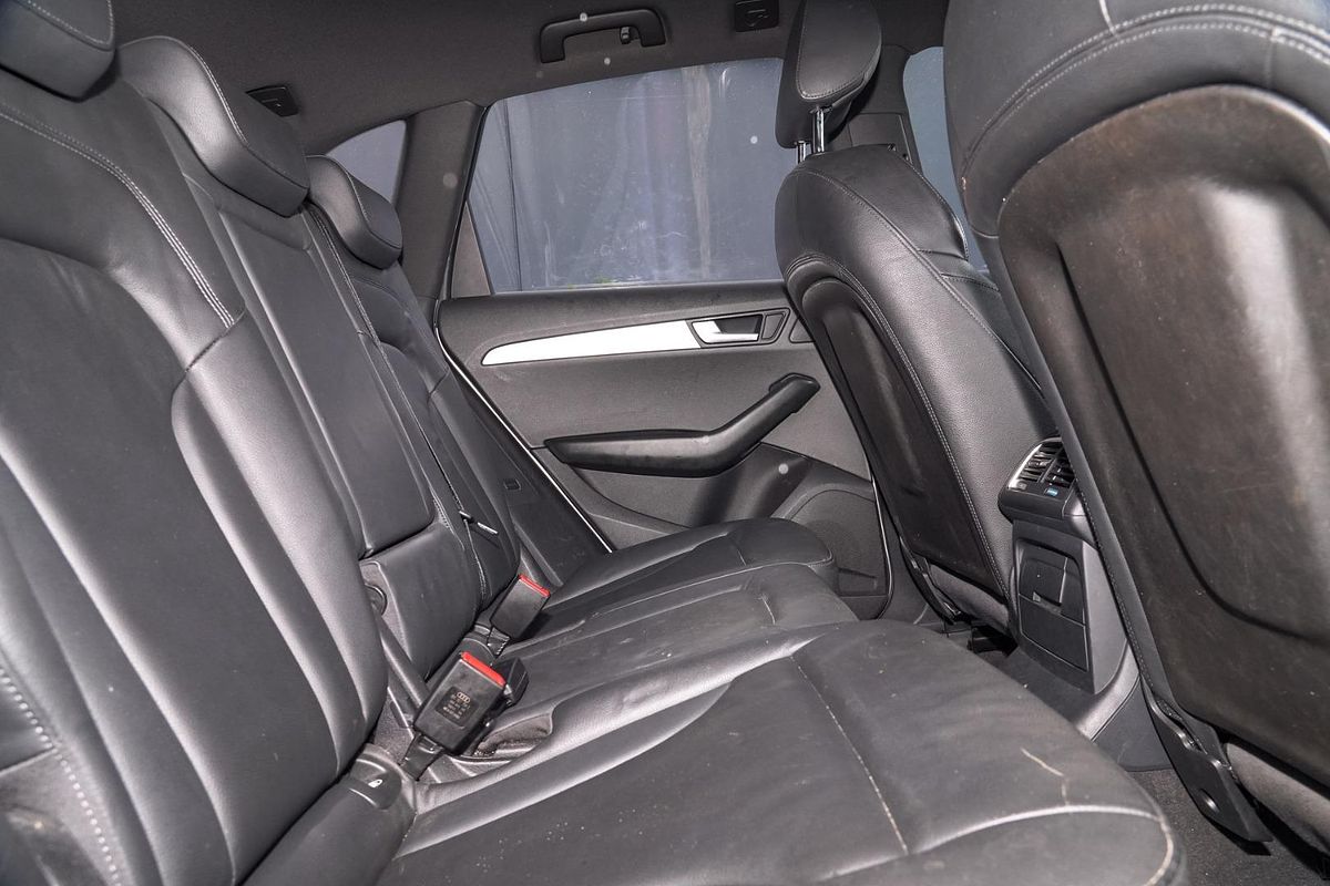 2010 Audi Q5 FSI 8R