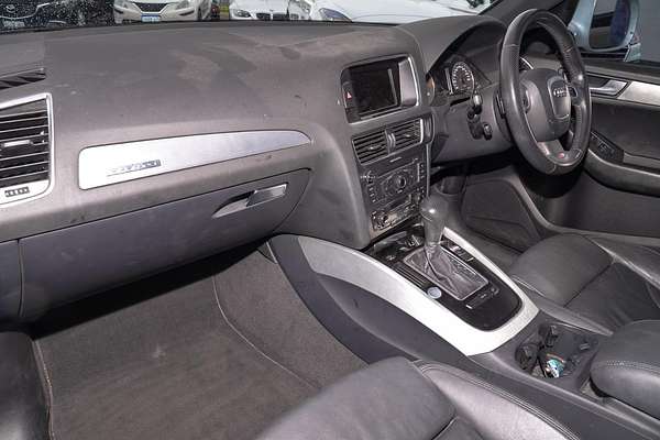 2010 Audi Q5 FSI 8R