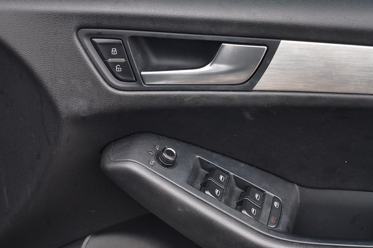 2010 Audi Q5 FSI 8R