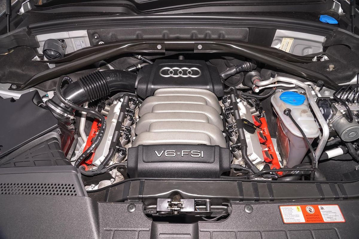 2010 Audi Q5 FSI 8R