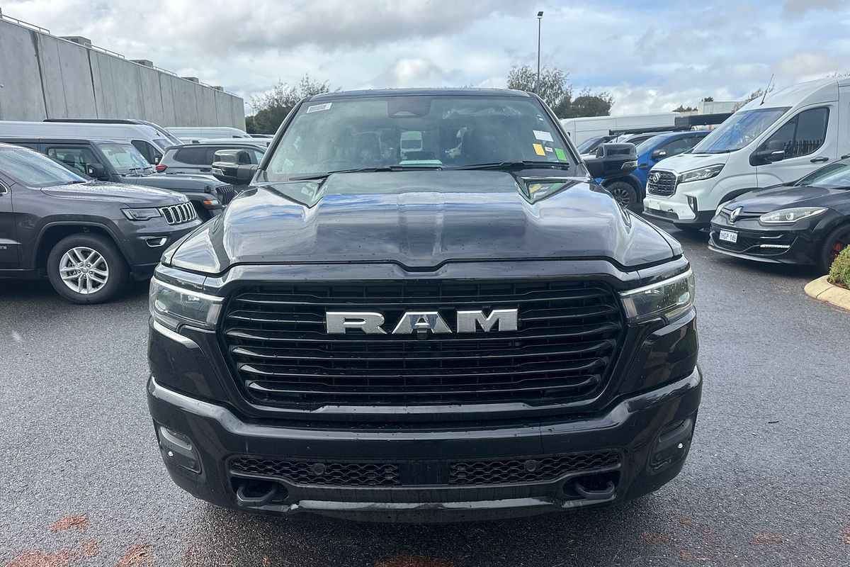 2025 RAM 1500 Laramie Sport Hurricane SO RamBox DT 4X4 SWB