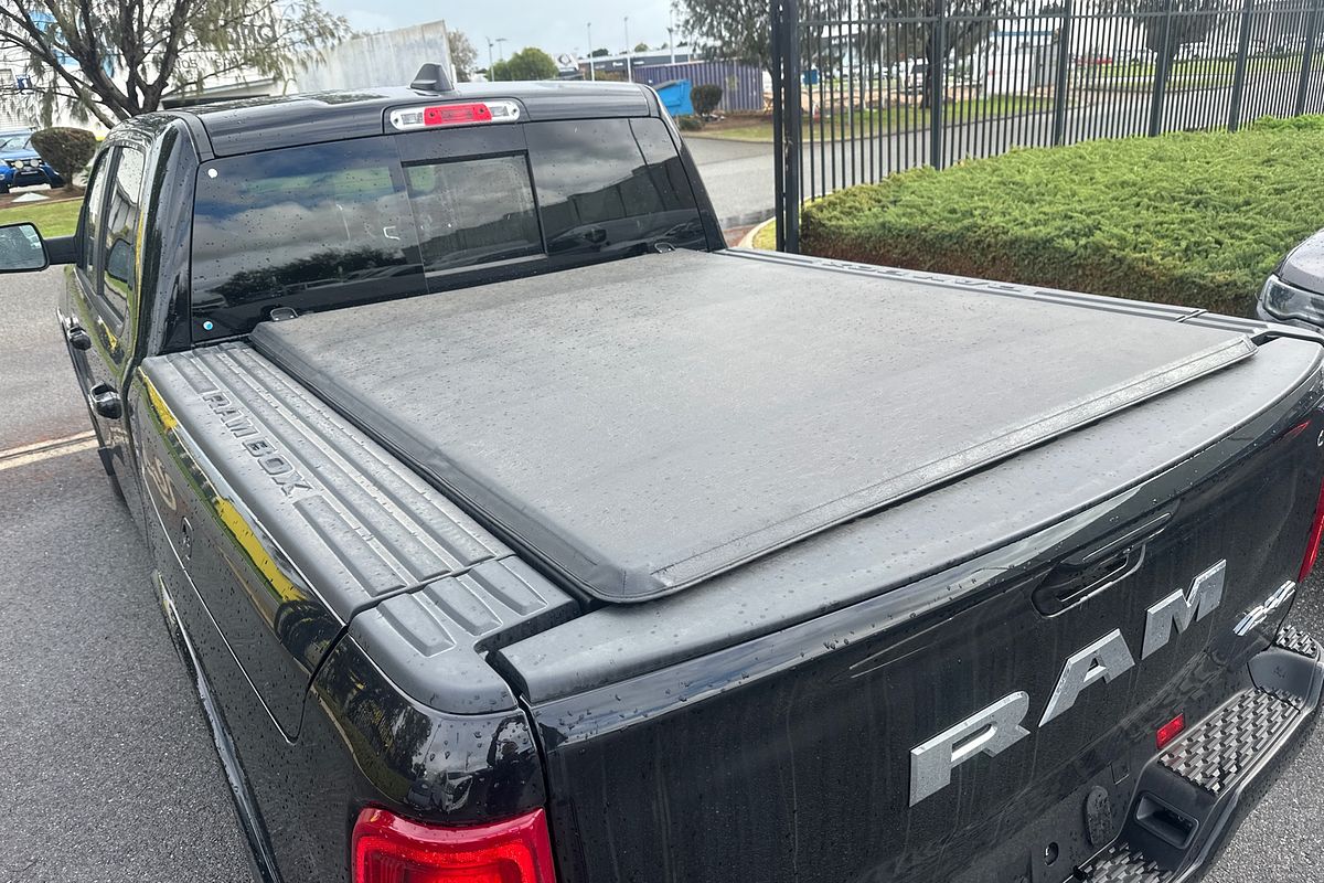 2025 RAM 1500 Laramie Sport Hurricane SO RamBox DT 4X4 SWB